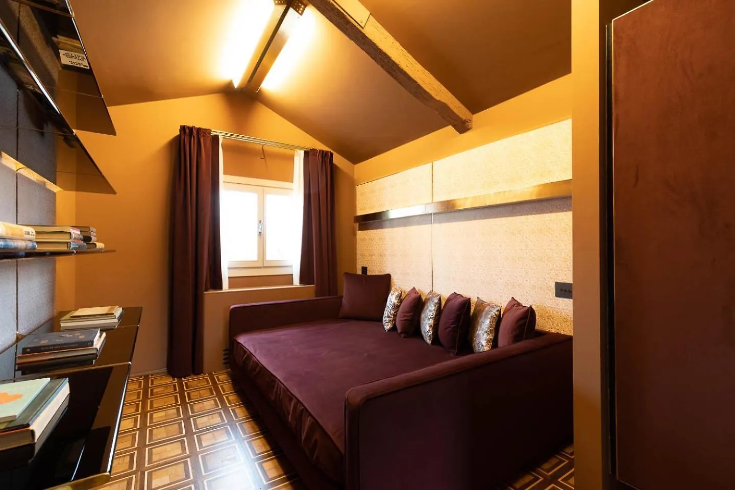 Dimora San Trovaso Enchanting Four-Bedrooms Venedig Italien