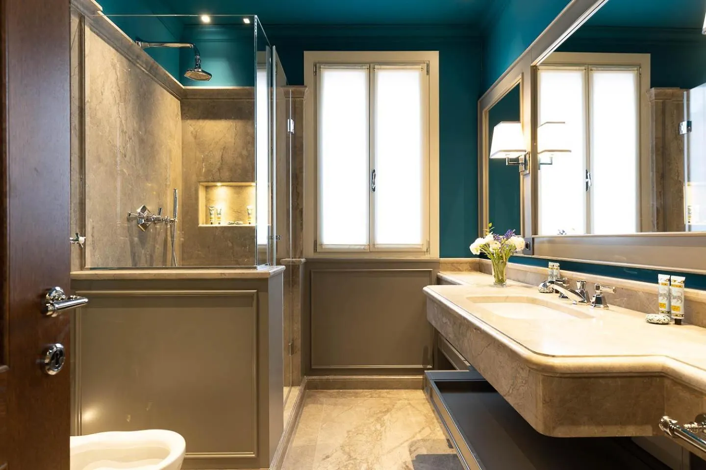 Dimora San Trovaso Enchanting Four-Bedrooms Venedig