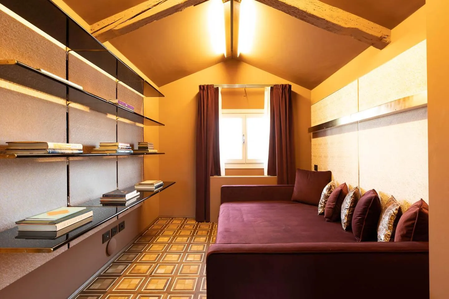 Dimora San Trovaso Enchanting Four-Bedrooms Venedig