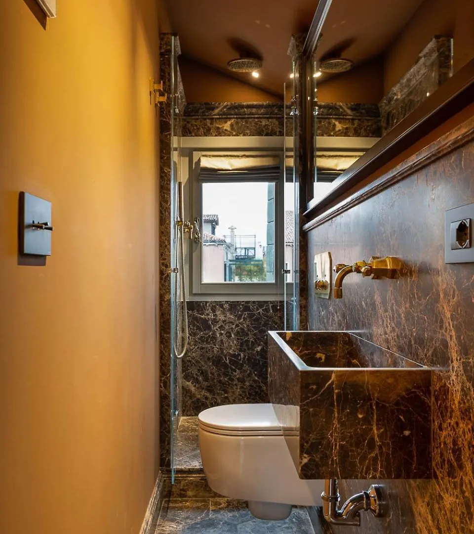 Dimora San Trovaso Enchanting Four-Bedrooms Venedig Lejlighed