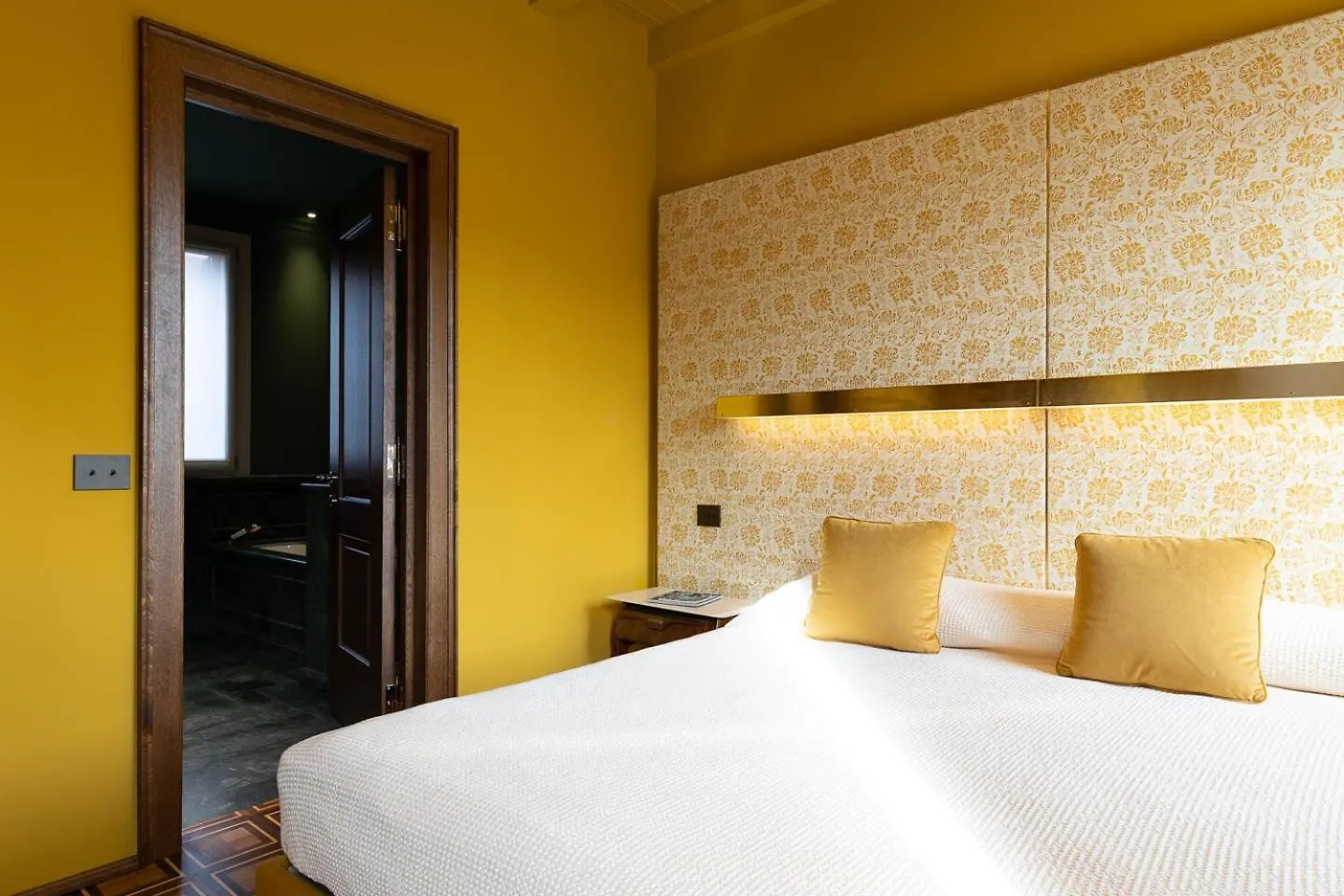 Dimora San Trovaso Enchanting Four-Bedrooms Venedig Lejlighed